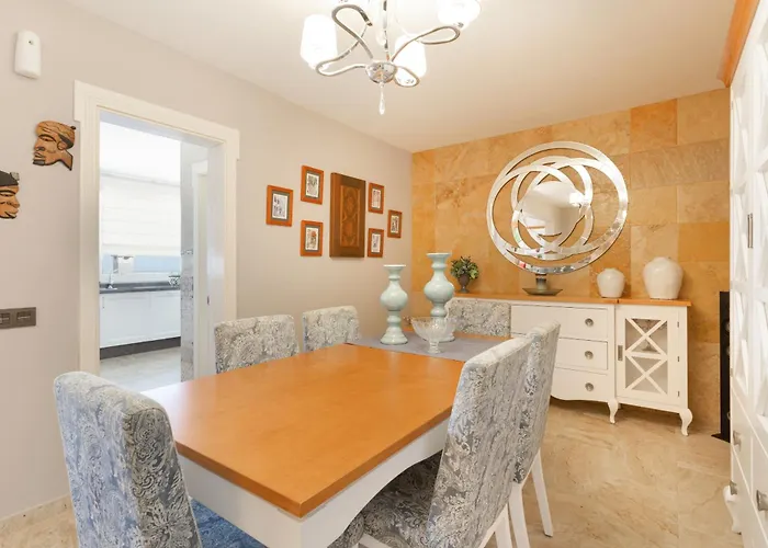 Casa Kentia كاليتا ذي فوستي